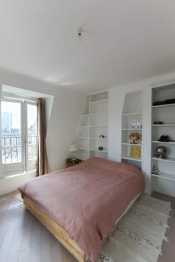 アパート Cosy 42M Ideal For Couple In The Heart Of Parisアパートメント フランス